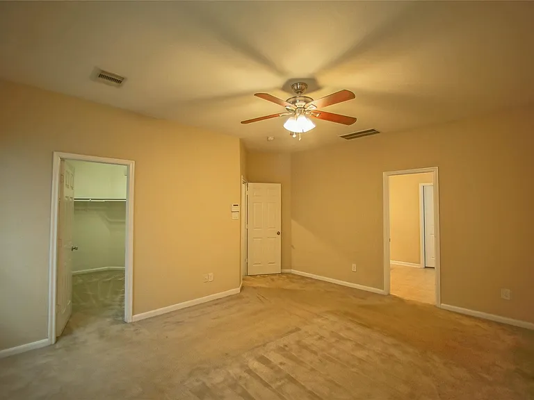 24030 Buffalo Cove Ln — Photo 11