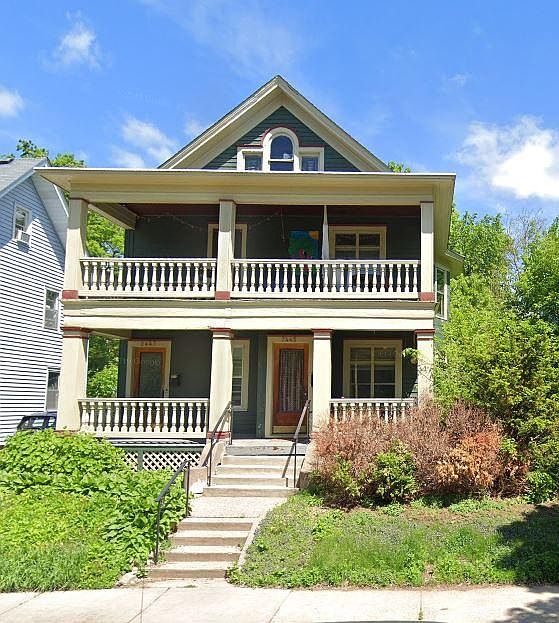 1st image of 2445 Harriet Ave