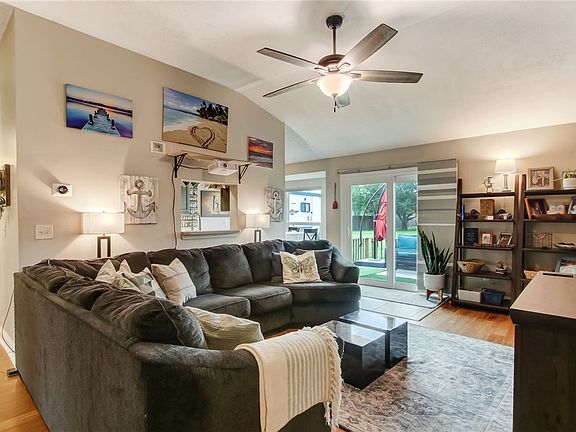 2nd image of 861536 Worthington Dr