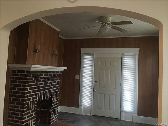 4th image of 3203 4th Ave