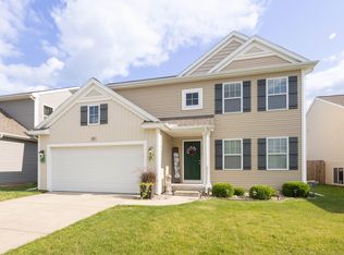 1319 Gardner Pond Ln, Vicksburg, MI 49097