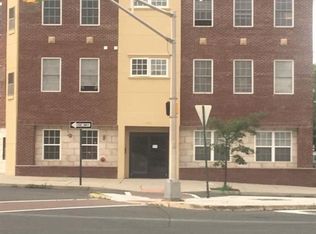231 Avenue C APT 2L, Bayonne, NJ 07002