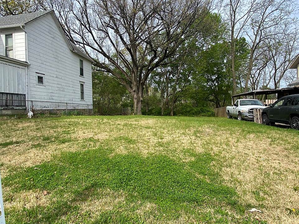1st image of 1600 S 29th St