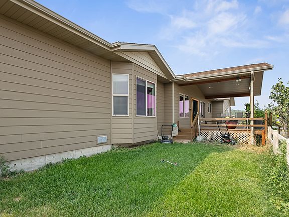 3rd image of 663 Timber Ridge Rd