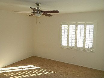 4th image of 9039 Mackanos Ave
