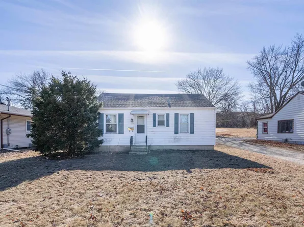 1734 E Ridgeway Ave, Waterloo, IA 50702