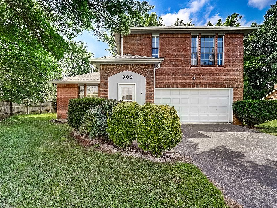 1st image of 908 Jana Dr