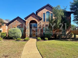 316 Oleander Dr, Desoto, TX 75115