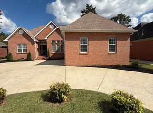 2893 Runnymeade Dr, Murfreesboro, TN 37127