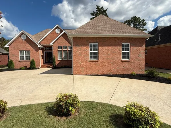 2893 Runnymeade Dr, Murfreesboro, TN 37127