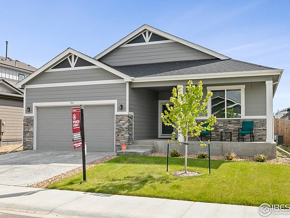 4th image of 705 Pioneer Dr