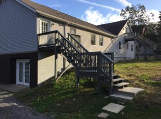 147 Georgetown Rd APT C, Beaver Falls, PA 15010