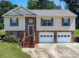 4057 Meadow Cir, Lenoir, NC 28645