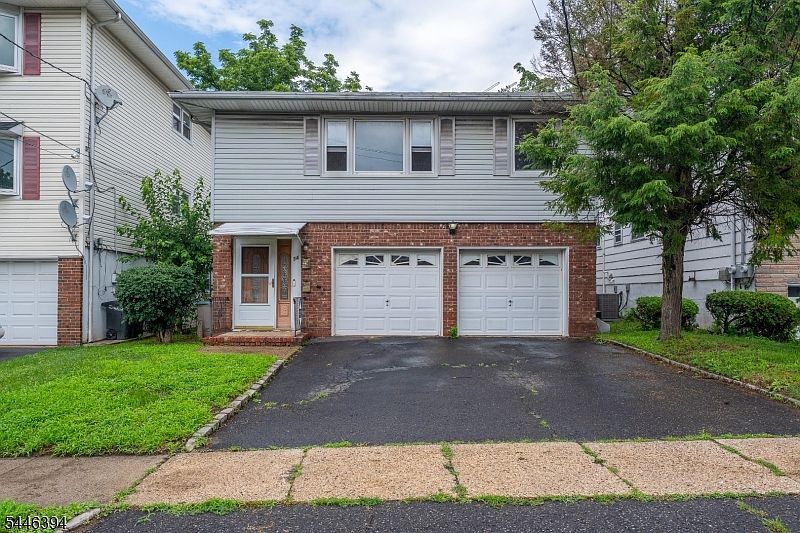 1st image of 34 Young Ave