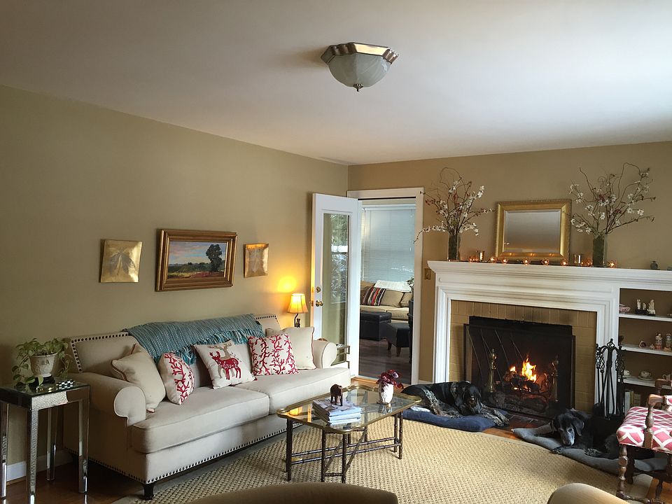 Enjoy the Fireplace!