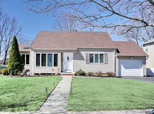 383 Congress St, New Milford, NJ 07646