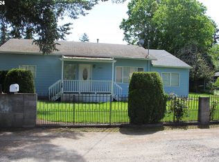 11810 SE Yamhill St, Portland, OR 97216