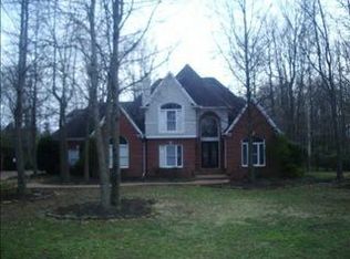7615 Chapel Creek Pkwy, Memphis, TN 38016