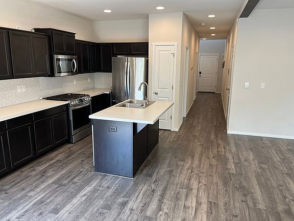 Living Area Kitchen 5