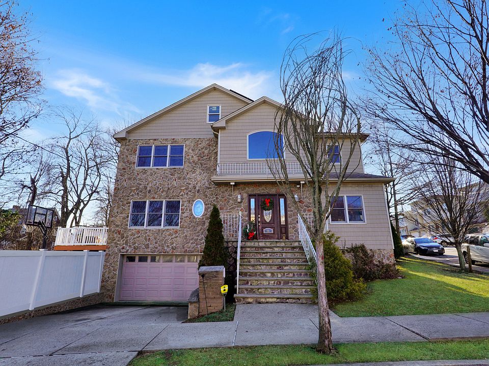 1st image of 86 Saint Johns Ave