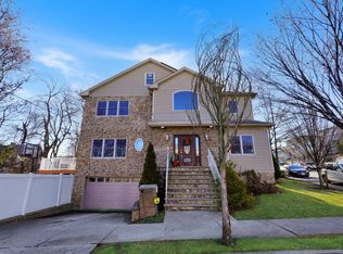86 Saint Johns Ave, Staten Island, NY 10305