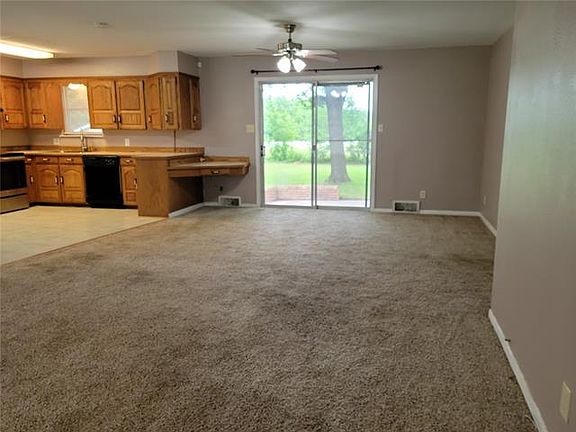 5th image of 814 Eulalia Dr