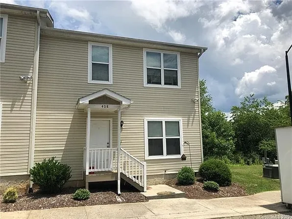 408 Villas Ct, Asheville, NC 28806