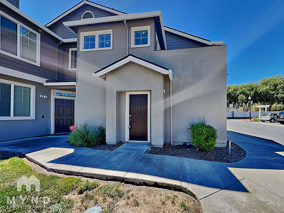 26 Bellington Cmn #1