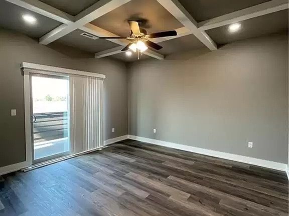 5th image of 2594 N Ward Dr