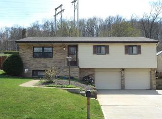 115 Rangley Dr, Pittsburgh, PA 15209