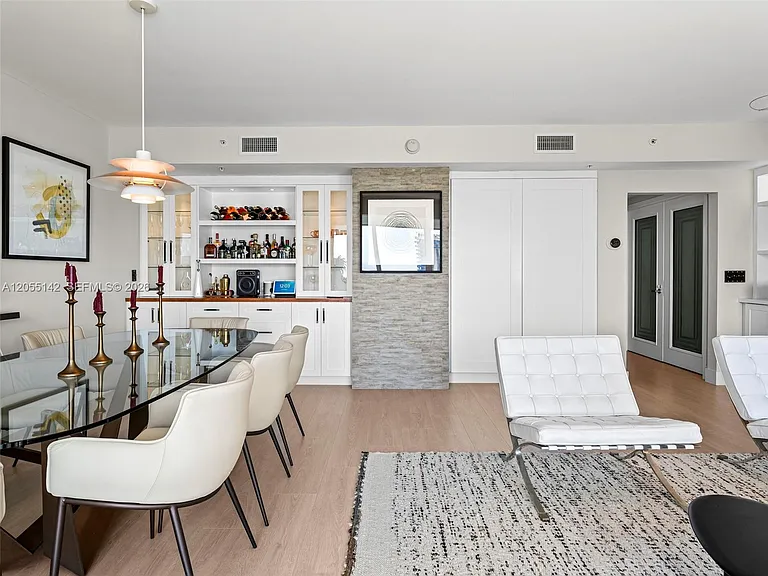 19400 Turnberry Way #1911 — Photo 17