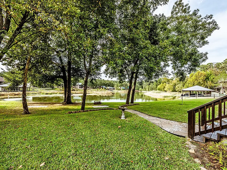 14 Wildwood Lake Dr — Photo 42