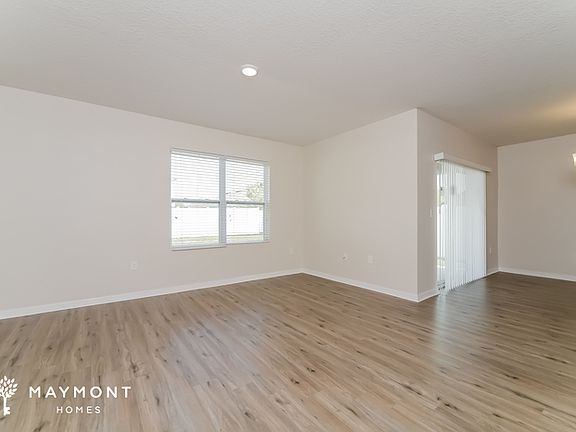 3rd image of 1453 Kensley Ave
