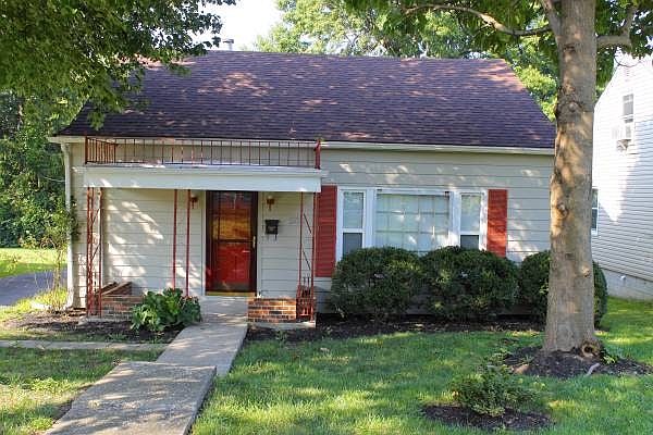 1st image of 506 Emerson Dr