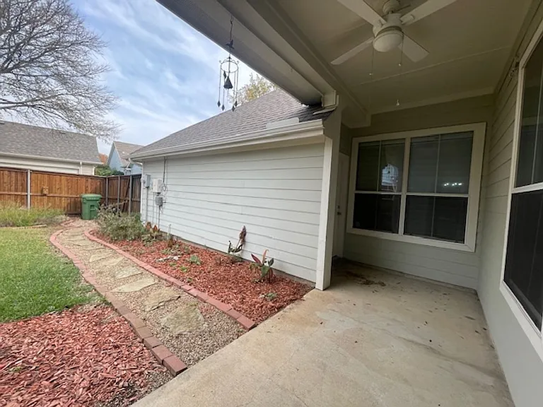 8525 Hudson St — Photo 22