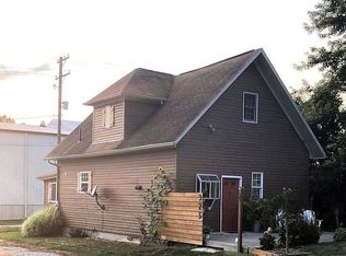 325 S Mad Anthony St, Millersburg, OH 44654