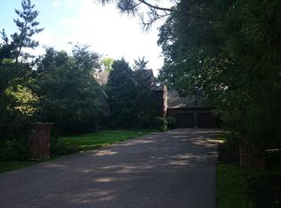 75 Hammond Pond Pkwy, Brookline, MA 02467