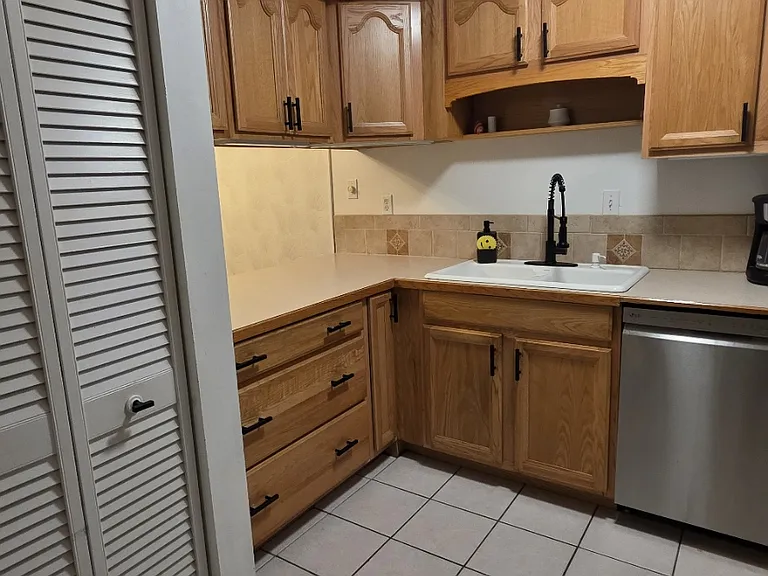 22375 Edgewater Dr — Photo 6