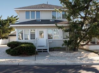 4 Kerr Ave, Lavallette, NJ 08735