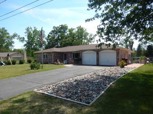 7727 Jon Scott Dr, Grand Ledge, MI 48837