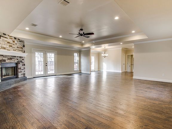 3rd image of 3360 Southlake Park Dr