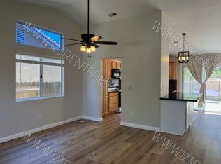 3204 Quarry Rd, Palmdale, CA 93550