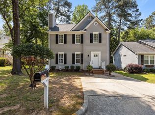 203 Kronos Ln, Cary, NC 27513