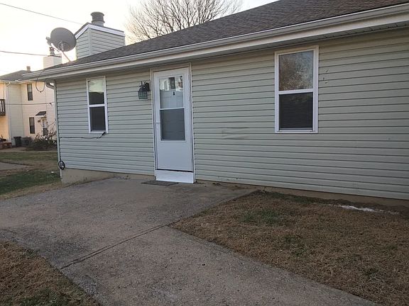 3rd image of 11003 NW Jones Dr APT A