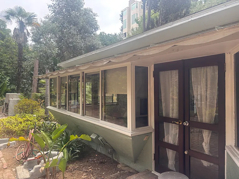 8131 Kirkwood Dr — Photo 2