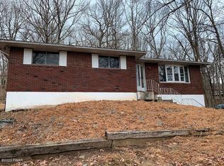 139 Upper Lakeview Dr, Hawley, PA 18428