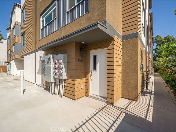4th image of 6837 N Haskell Ave