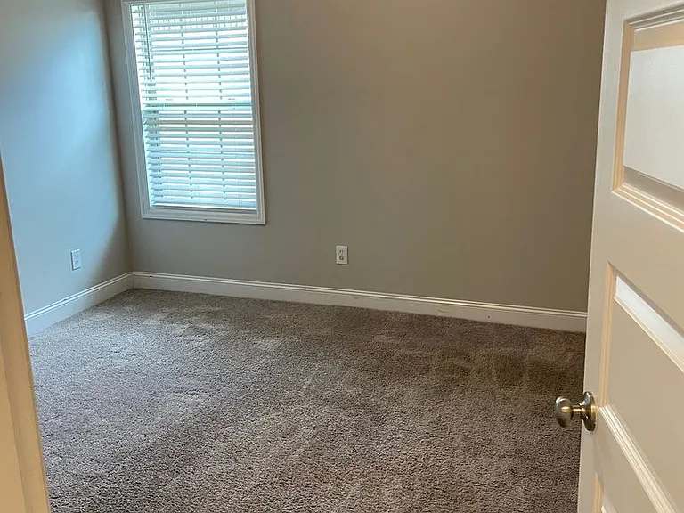 113 James Parcus Cir — Photo 23