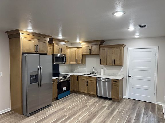 2nd image of 2306 Rector Rd