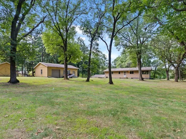4550 N Benton Dr, Sauk Rapids, MN 56379